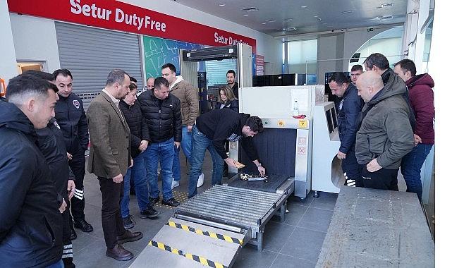 Ayvalık Deniz Hudut Kapısı'nda Görevli Personele Özel Eğitim