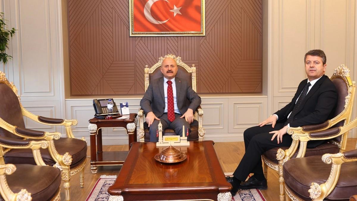Vali Varol ile Başkan Tutdere’den Adıyaman’ın yeniden inşası için değerlendirme toplantısı