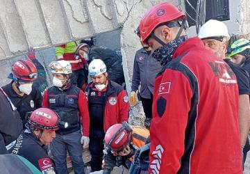 Kartepe'den Dayanışma Eli Gebze'ye Ulaştı