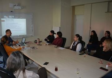 Ege Üniversitesinde “Ergenlikte Madde Kullanımı" Semineri