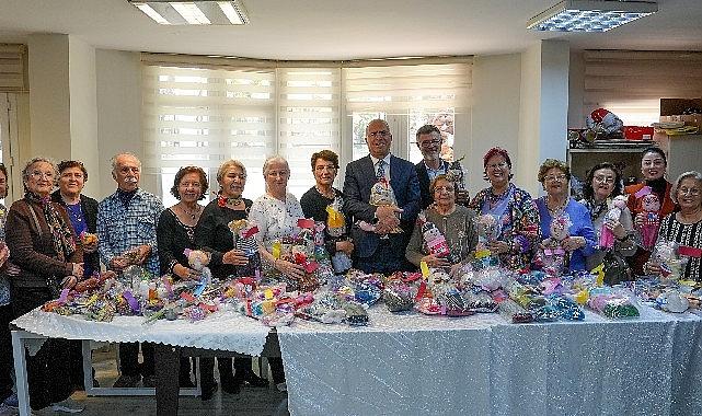 Gaziemir'in çınarlarından fidanlara 23 Nisan armağanı