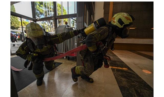 İtfaiye'den Swissotel'de nefes kesen tatbikat