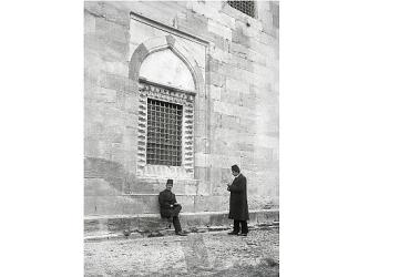 İstanbul Araştırmaları Enstitüsü'nün Arka Oda Toplantıları Devam Ediyor