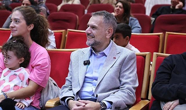 Bayrampaşa Belediyesi'nin çocuk şenliğinde doyasıya eğlence