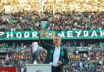 Büyükakın, Kocaelispor'un 60. yılını kutladı