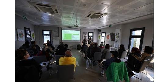 Efes Selçuk'ta Eğitimler Devam Ediyor: Üreticiye Katkı Sunan Tarım Eğitimi