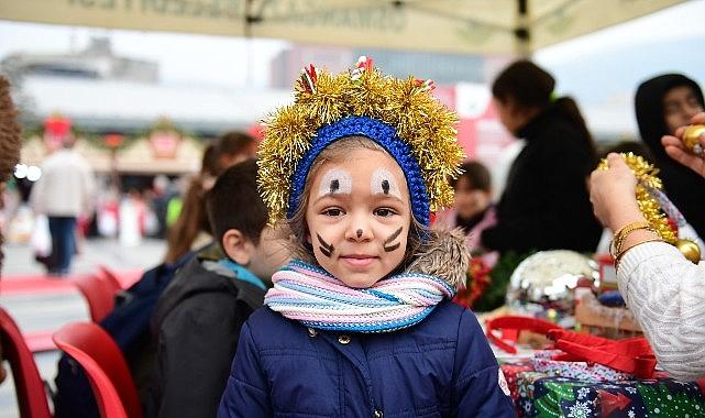 Yeni Yıl Festivali Osmangazi Meydanı'nda Yoğun İlgi Görüyor