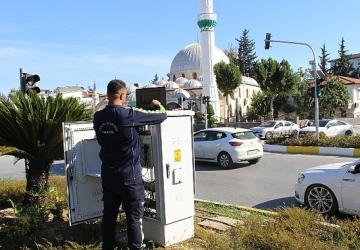 Büyükşehir Manavgat'ın sinyalizasyon altyapısını yeniliyor