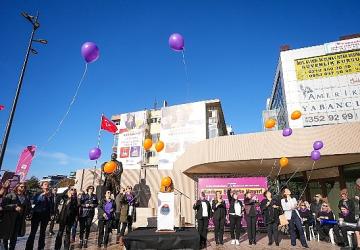 Maltepe Belediyesi'nden 'Kadına Yönelik Şiddete Dur Diyoruz' etkinliği