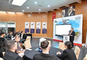 Büyükşehir'de 'Antalya Yerel Gençlik Forumu' düzenlendi
