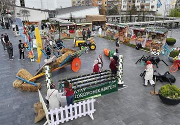 Konya Büyükşehir'in Tarım Haftasına Özel Hazırladığı Stantlar İlgi Görüyor