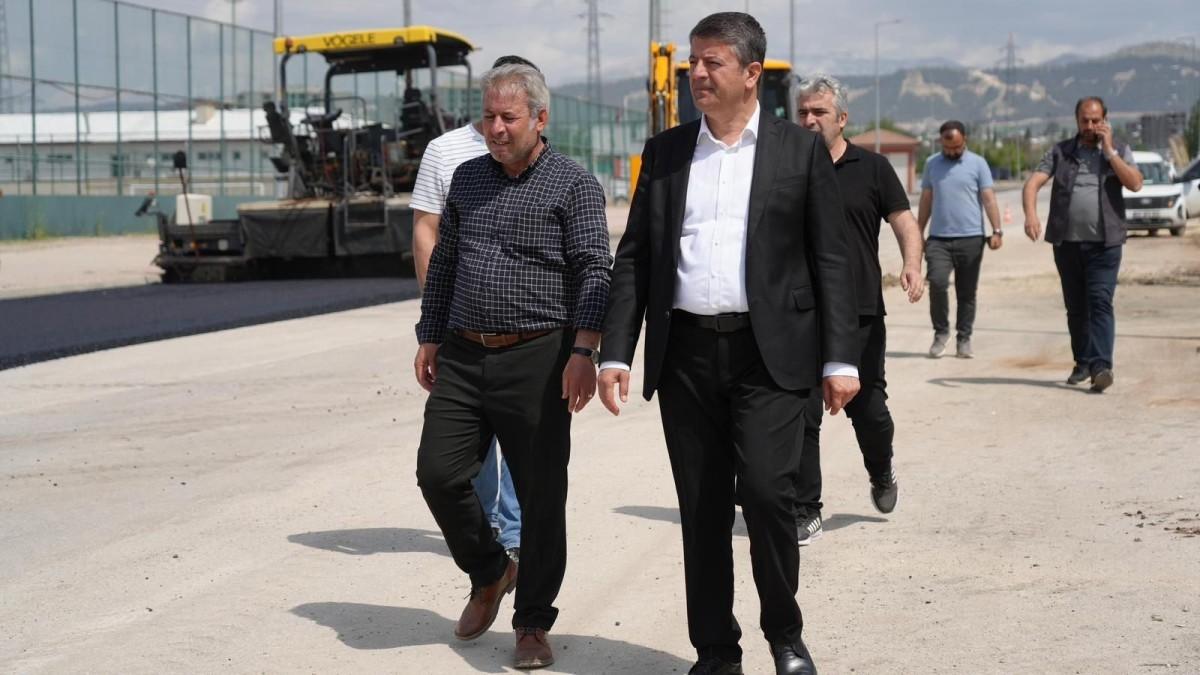 Karaali Caddesinde asfalt serim çalışmaları başladı - Videolu Haber