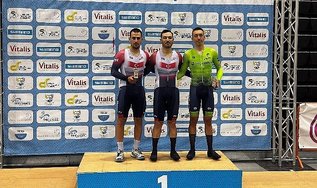 Milli Bisikletçilerimiz Portekiz'de Kürsüyü Paylaştı