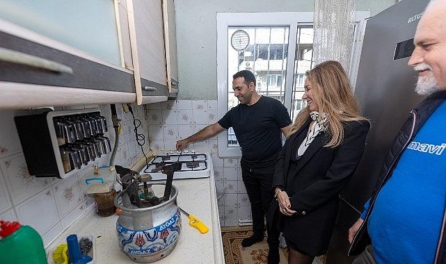 Ulubatlı'da ilk doğal gaz ateşi yandı Ulubatlı'da ilk doğal gaz ateşi yandı
