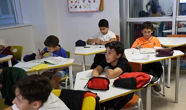 Kartepe Genç Akademi'de Eğitimler Başladı