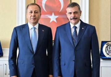 İçişleri Bakanlığı’nda görev değişimi: Çiftçi görevi Yerlikaya’dan devraldı