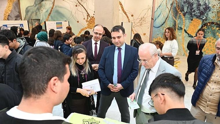 Prof. Dr. Kılıç, Aydın'daki “Proje Pazarı"nda Genç Bilim İnsanlarıyla Buluştu