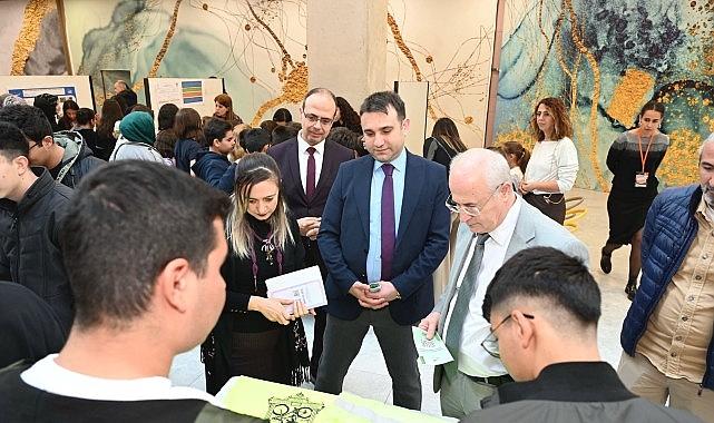 Prof. Dr. Kılıç, Aydın'daki “Proje Pazarı"nda Genç Bilim İnsanlarıyla Buluştu