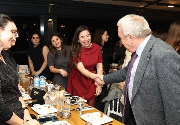 Nilüfer Belediyesi'nden öğretmenlere vefa