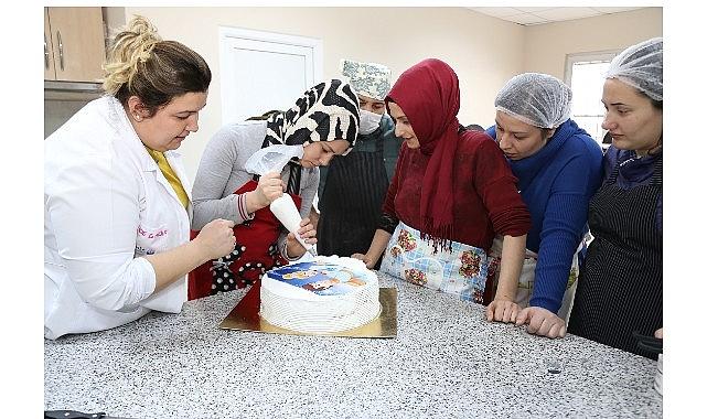 Büyükşehir'le güçlü istihdam kariyer yolu açıyor