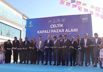 Başkan Altay 102 Milyon Lira Bedelle Çeltik'e Kazandırılan Kapalı Pazar Yeri'nin Açılışını Yaptı