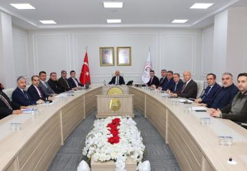 Adıyaman’da Göç İdaresi personel dağıtımı masaya yatırıldı