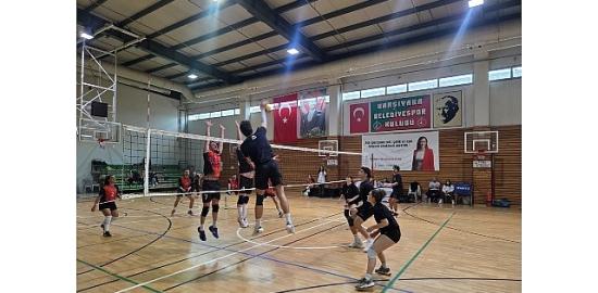 Karşıyaka'da voleybol heyecanı