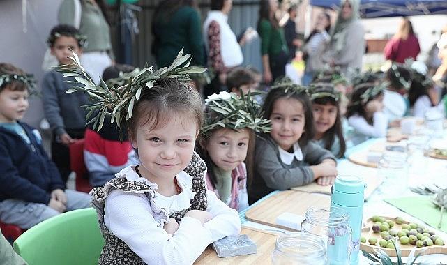 Şakran'da 6. Geleneksel Zeytin Kırma Şenliği Düzenlendi