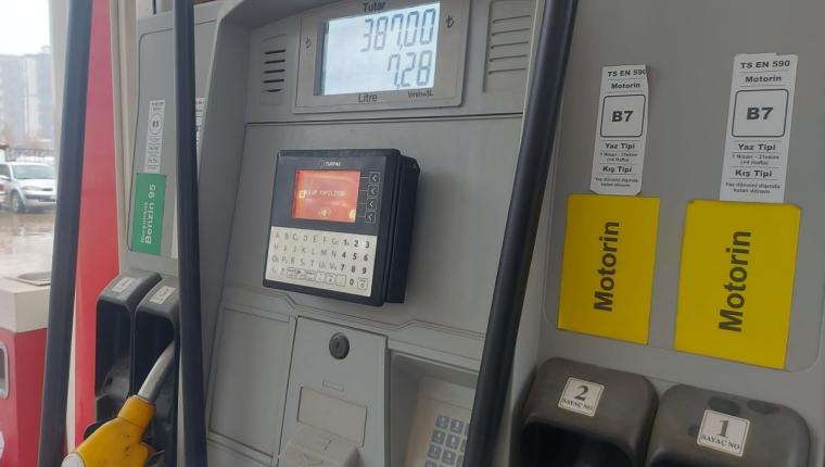 Motorinin ardından benzine de zam geliyor!