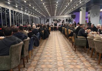 AK Parti Adıyaman İl Başkanlığı gazetecilerle yemekte bir araya geldi - Videolu Haber