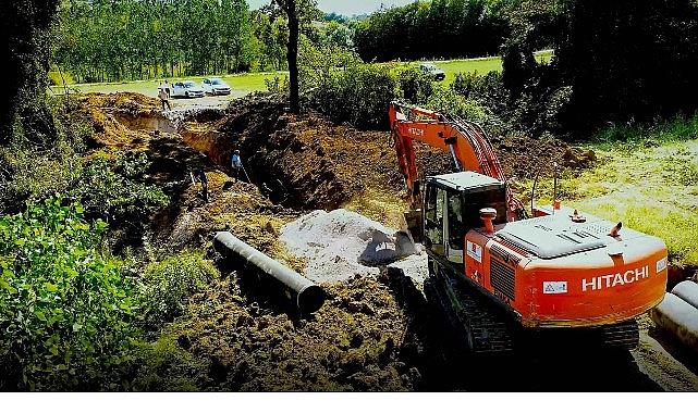 Toramanlar'da sulama suyu toprakla buluştu