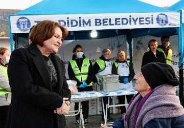 Didim Belediyesi'nden Akbük'te Ramazan İftarı