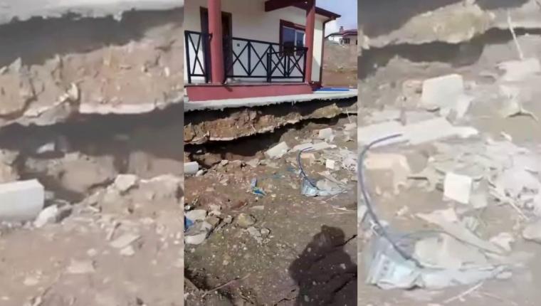 Adıyaman’da yapımı süren köy evlerindeki toprak kayması cep telefonu kamerasına yansıdı - Videolu Haber