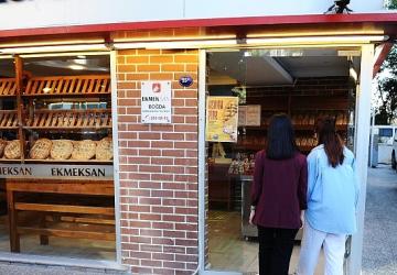 Karşıyaka'da “Askıda Pide" kampanyası başladı