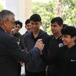 Öğrencilere önce yemek sonra zirvede kar keyfi