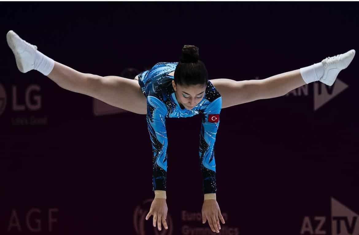 Ekin Çınar Avrupa Şampiyonu!