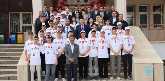 Kahta’da TÜBİTAK 4006 Bilim Şenliği düzenlendi