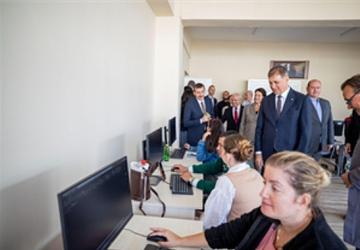 İşsizliğe karşı sanayi sitesinde kurs merkezi