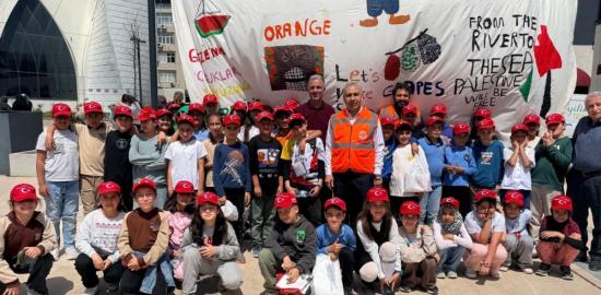 Adıyaman’da Gazze için düzenlenen kermese yoğun ilgi