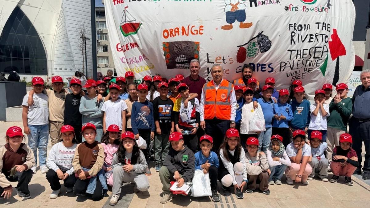 Adıyaman’da Gazze için düzenlenen kermese yoğun ilgi