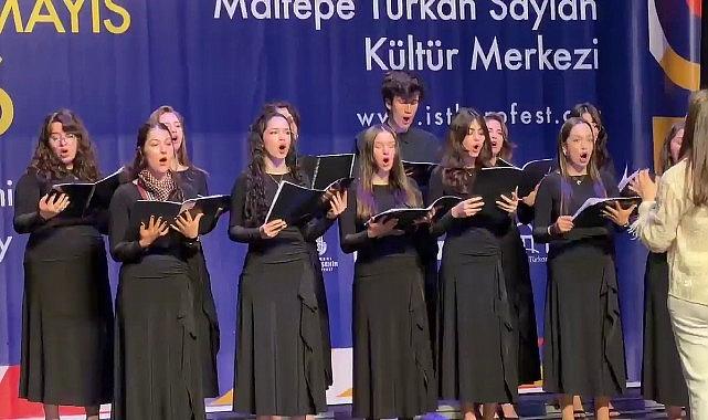 Maltepe'nin genç seslerinden çok sesli müzik ziyafeti