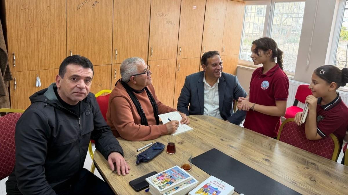 Cuma Karataş, Adıyaman’da okurlarıyla buluştu