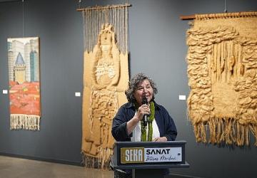 'Doku Renk ve İzler', ilmek ilmek bu sergide