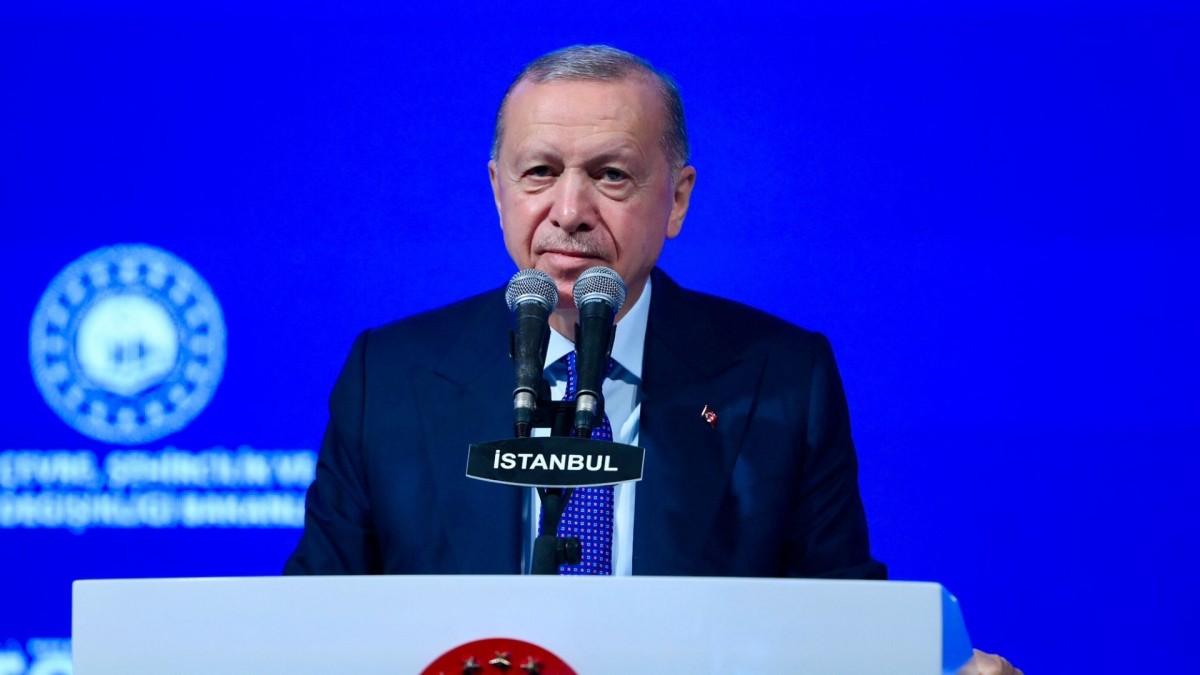 Cumhurbaşkanı Erdoğan: ‘Şehirlerimizin kime oy verdiğine bakmadan hizmet veriyoruz’ Cumhurbaşkanı Erdoğan: ‘Şehirlerimizin kime oy verdiğine bakmadan hizmet veriyoruz’