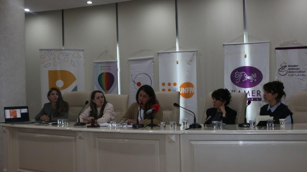 Adıyaman’da ‘Birlikte Güçlüyüz’ panelinde uzmanlar konuştu: ‘Dijital şiddet genç kadınları hedef alıyor’ - Videolu Haber