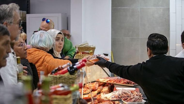 Güzelbahçe Belediyesi'nden Çifte Açılış