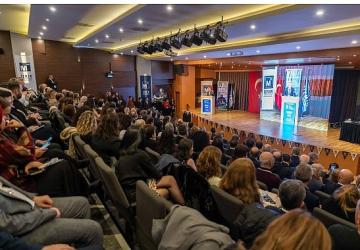 Mali Müşavirlerin Yoğun İlgi Gösterdiği 19. Türkiye Muhasebe Standartları Sempozyumu İzmir SMMM Odası Ev Sahipliğinde Gerçekleştirildi