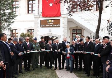 Konya Büyükşehir Tarafından Yenilenen Şehit Aileleri Derneği Binasının Açılışı Dualarla Yapıldı