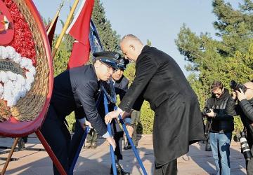 Başkan Pehlivan: Menemen, Şehit Kubilay ve silah arkadaşlarını bağrına bastı
