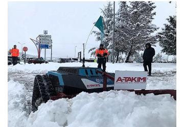 Büyükşehir'den karla mücadelede robotik teknoloji
